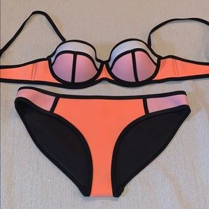 Triangl bikini swimsuit